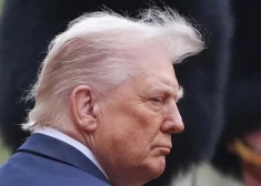 Tramps pieprasa 10 miljardus dolāru par viņa nodokļu deklarāciju nopludināšanu