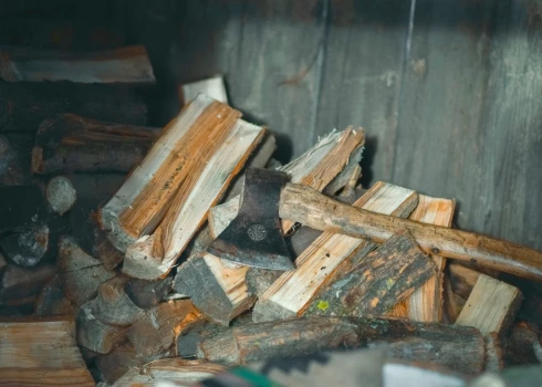 PTAC atzīmē, ka rūpīgi jāpārbauda visa informācija par pārdevēju, tāpat jāpārbauda, vai par konkrēto pārdevēju internetā nav sūdzību.