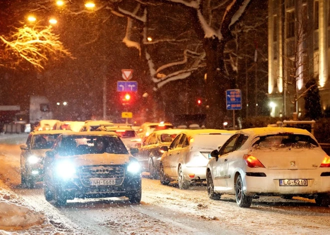 У жителей Латвии обнаружена странная привычка в отношении их собственных автомобилей