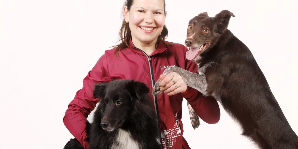 Svetlana Krēsliņa ar Dance un Panther.