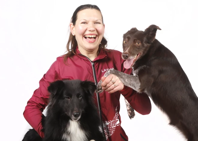 Svetlana Krēsliņa ar Dance un Panther.