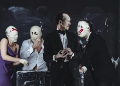 Dailes teatrī gaidāma vizuāli iespaidīga un emocionāli spēcīga "Sapņu noveles" pirmizrāde