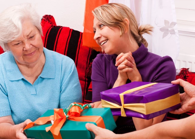 История удачи в день рождения: жительнице Балви на 87-летие подарили 10 000 евро