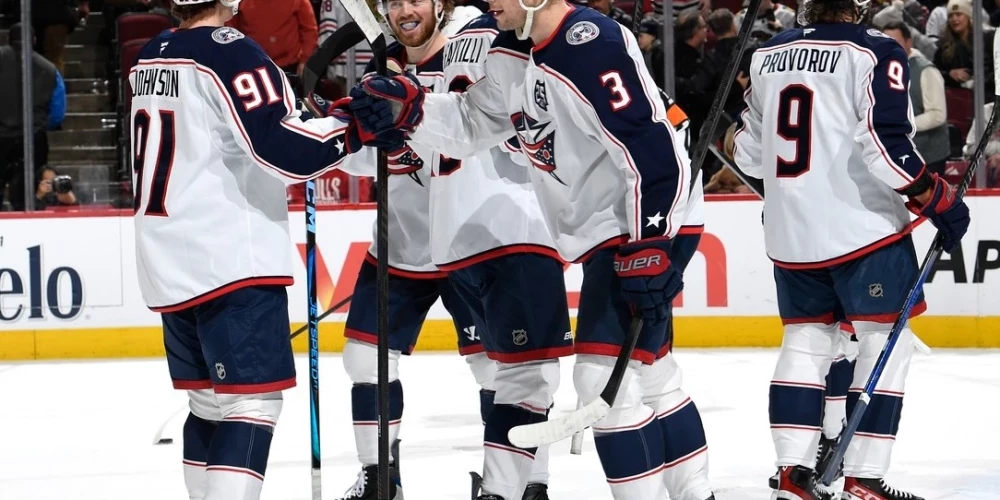 "Blue Jackets" izcīna ceturto uzvaru pēc kārtas.