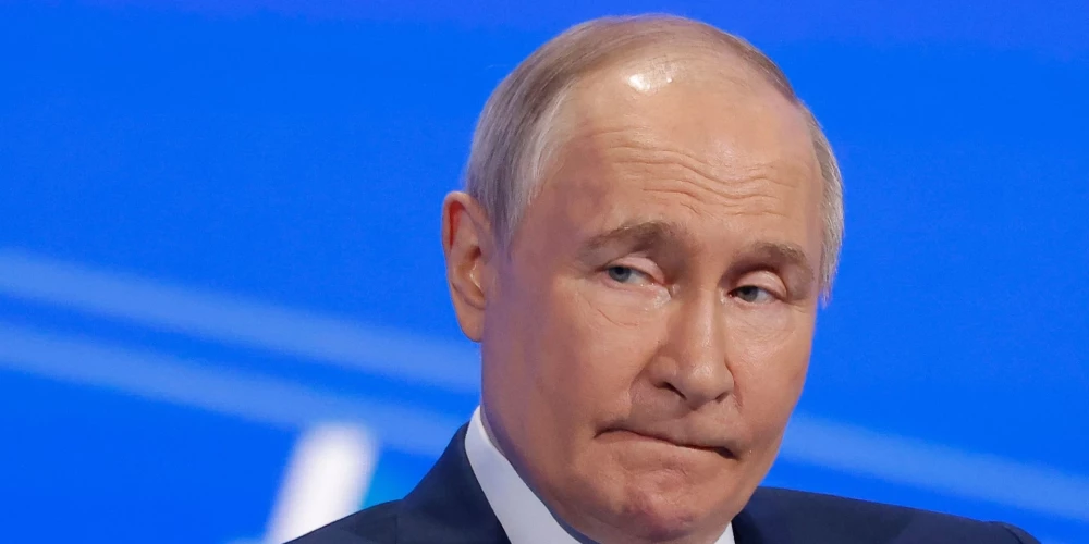 Deputāts atklāti kritizēja Krievijas diktatoru Vladimiru Putinu.