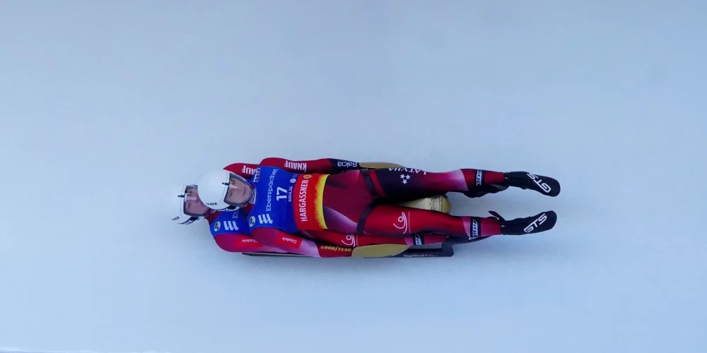 Latvijas divnieku ekipāžai sestā vieta pasaules junioru čempionātā kamaniņu sportāLatvijas divnieku ekipāžai sestā vieta pasaules junioru čempionātā kamaniņu sportā.