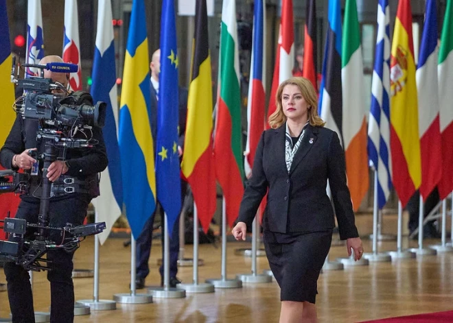 Премьер-министр Эвика Силиня всю следующую неделю проведет в зарубежных командировках