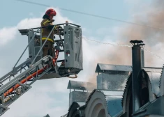 Pēc avārijas augstsprieguma līnijās Ukrainā un Moldovā atjaunota elektrība