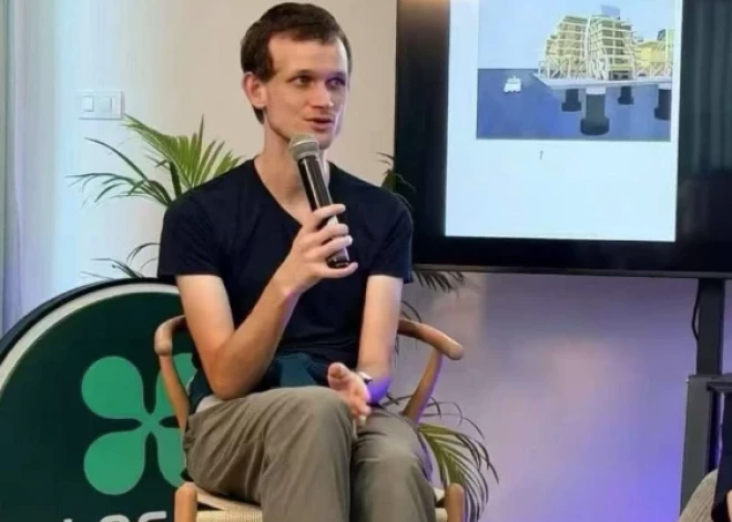 Kriptovalūtas “Ethereum" radītājs Buterins kriptokonferencē pārsteidz ar "bomža" izskatu