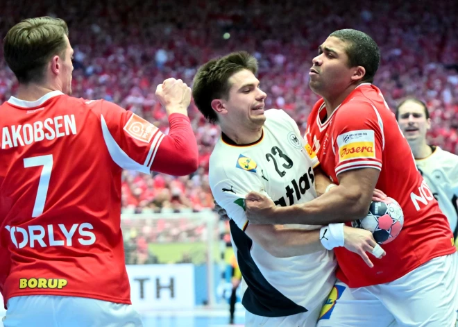 Renārs Uščins izcīna Eiropas čempionāta sudraba medaļu: Vācijas handbolistiem finālā nav argumentu pret Dāniju