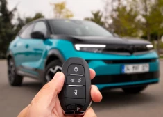 LSM потратит почти 25 000 евро на роскошный электромобиль