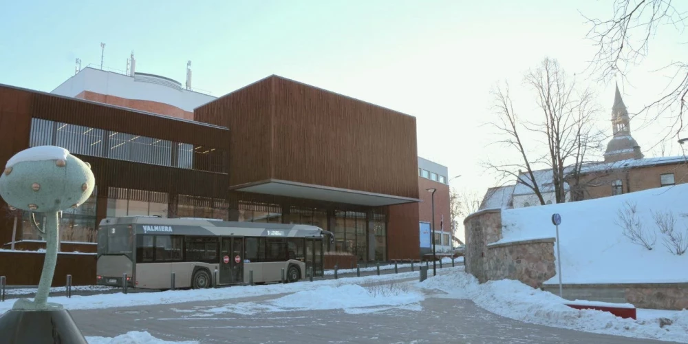 No 4. februāra mainīs Valmieras pilsētas maršrutu autobusu kustības sarakstus. 