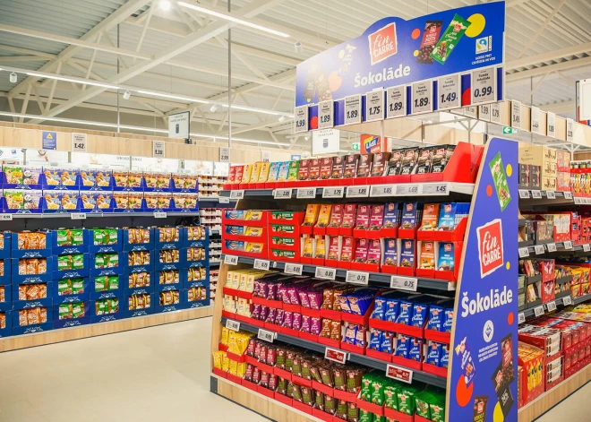 “Lidl” samazina regulārās cenas šokolādei un citiem saldumiem