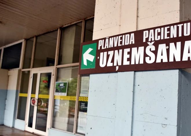 Daugavpils slimnīca atlaidusi teju 50 darbinieku ar Krievijas un Baltkrievijas pilsonību