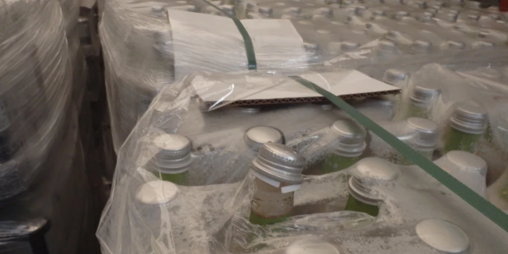 PVD nosūtījis atpakaļ uz Gruziju kravu ar gandrīz 46 000 limonādes pudeļu. 