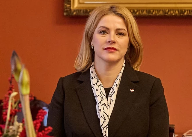 Силиня дала распоряжение министерствам в связи с упоминанием Латвии в "файлах Эпштейна"