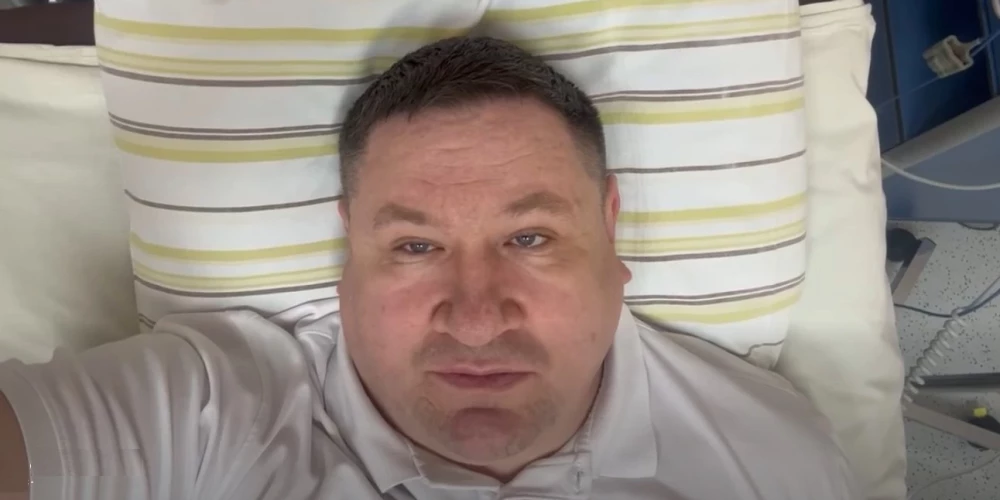 Эгил Хелманис объявил об отставке, записав видео из больницы.