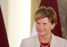 Uzņēmēji valdības darbu vērtē kritiski; līdere ministru reitingā — Baiba Braže