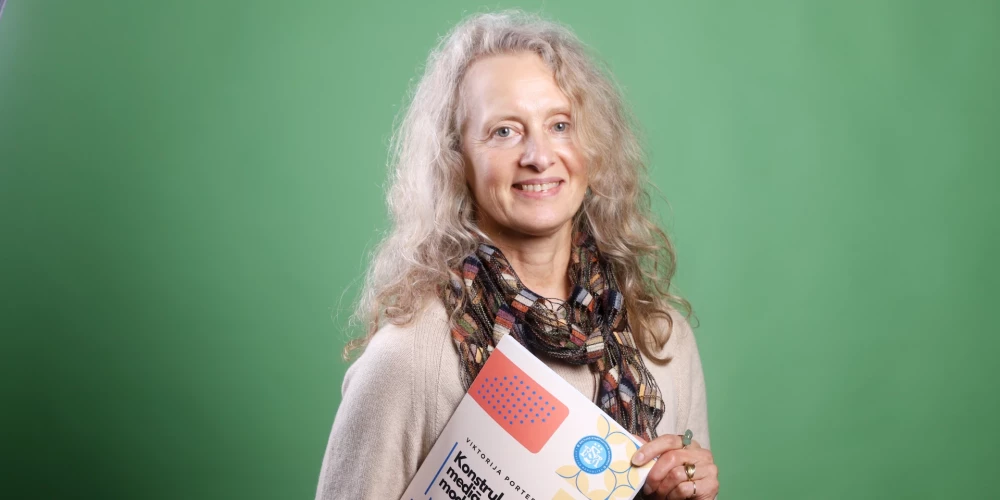 “Mediācija šobrīd bieži ir tāds priekšpēdējais solis pirms tiesu nolēmumiem. Man ļoti gribētos, lai mediācija būtu pirmais solis,” saka sertificēta mediatore Viktorija Portere.