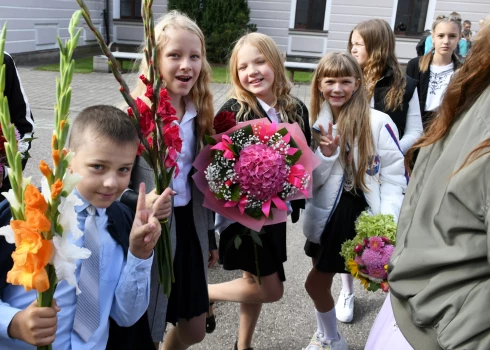 Zinību diena Daugavpils Vienības pamatskolā 2022. gadā.