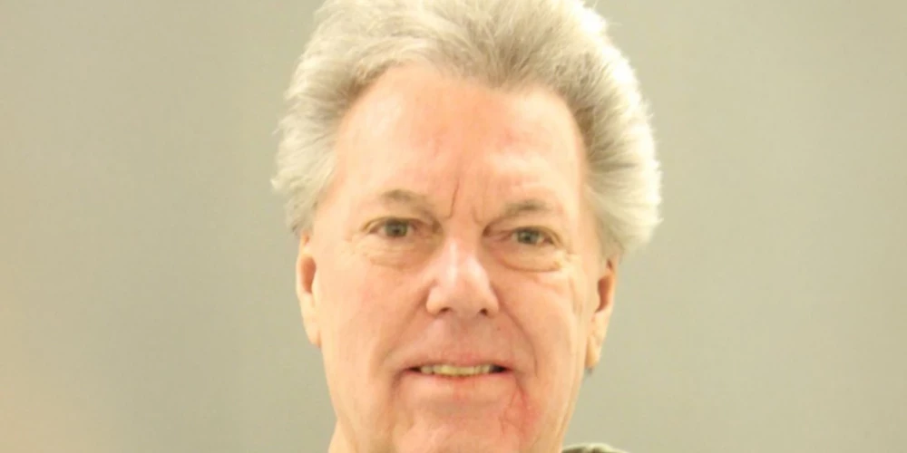 77 gadus vecais Viljamss Stīvensons tika aizturēts pirmdien.