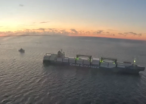 Kuģis bija ceļā no Ekvadoras uz Sanktpēterburgu un bija iebraucis Igaunijas ūdeņos, lai uzpildītu degvielu.