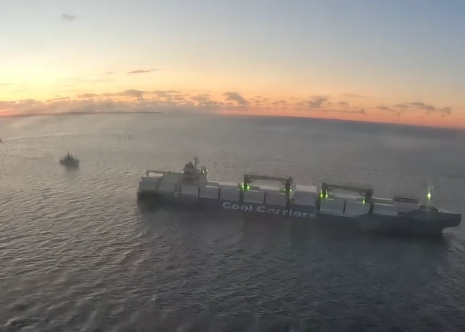 Igaunija aizturējusi kuģi, ko tur aizdomās par kontrabandu