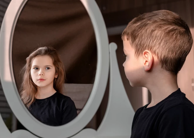 В США девушка, которая совершила трансгендерный переход и удалила грудь, передумала и засудила врачей на 2 млн