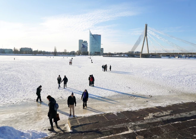 На Даугавпилсской станции наблюдений температура опустилась до -28 градусов