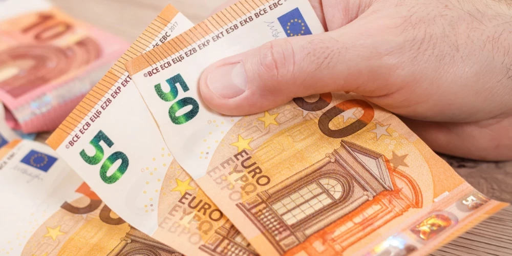 1 000 eiro gaida savu īpašnieku.