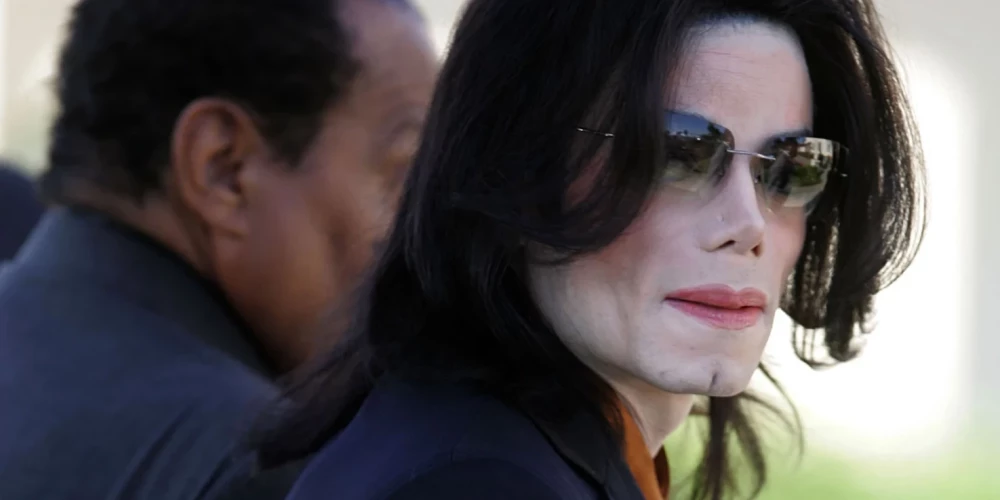 Король поп-музыки Майкл Джексон во время судебного процесса в 2005 году.