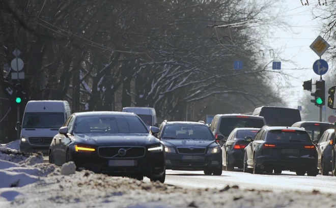 Labas zāles pret sliktiem mīnusiem ir kvalitatīvs ziemas dīzelis.