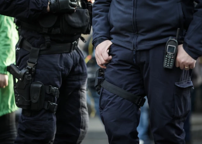 Krievija vervē bēgļus diversijām Eiropā – viens no aģentiem saņēmis uzdevumu veikt uzbrukumu Rīgā 