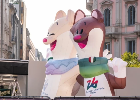 Талисманы Олимпиады в Милане и Кортине.