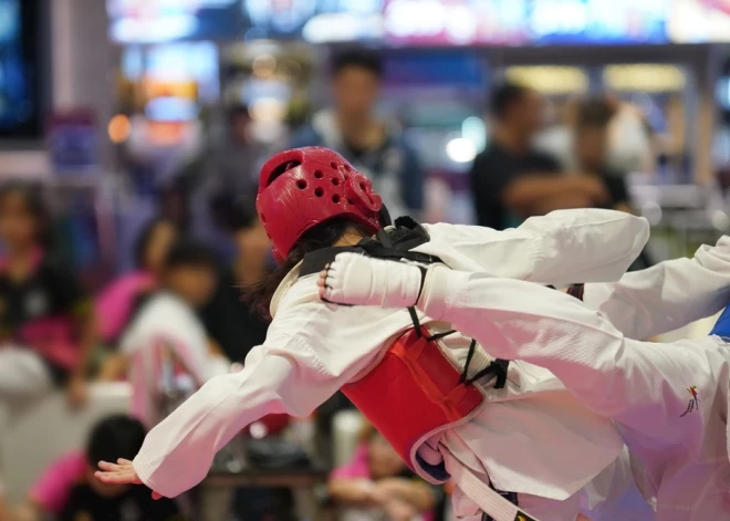 В популярном виде спорта россиян вернули на международные соревнования под флагом и гимном РФ