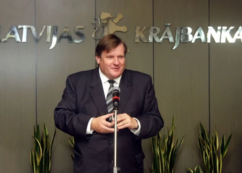 Prasība apgabaltiesā celta pret "Krājbankas" prezidentu Ivaru Priedīti un citām amatpersonām.