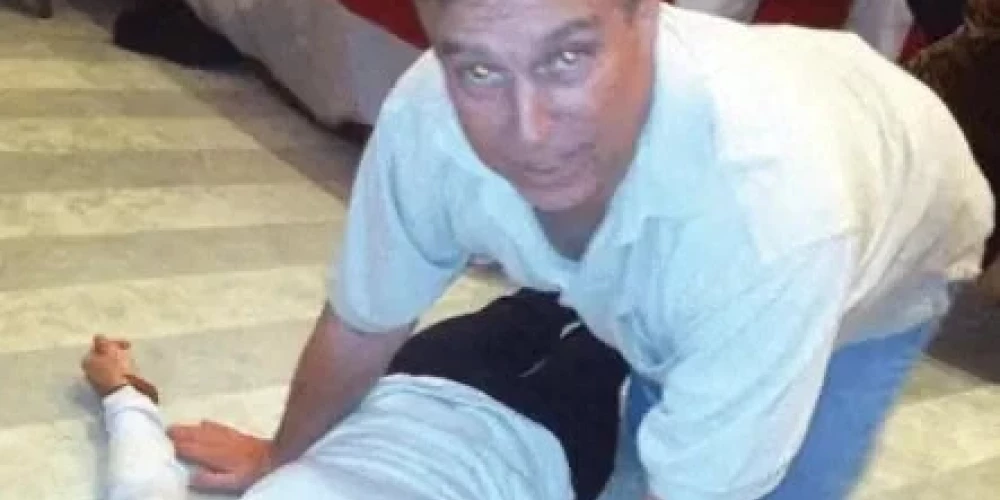 Fotogrāfijas konteksts varasiestādēm pagaidām nav skaidrs.