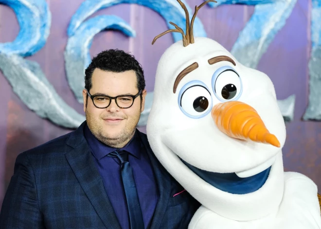 Laiks celt vēl vienu sniegavīru! Olafa lomas ierunātājs dod mājienu par "Ledus sirds" trešo filmu