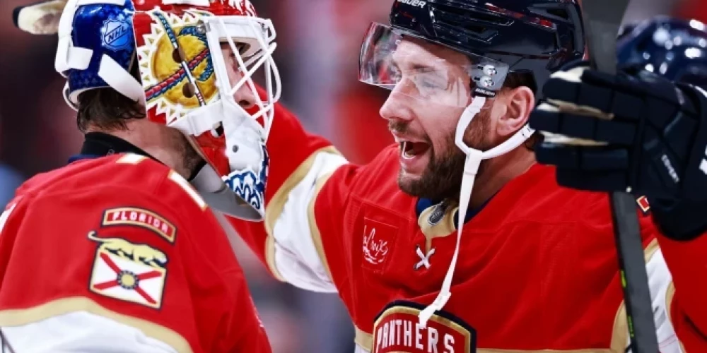 Latvijas aizsargam Ulvim Jānim Balinskim gūti vārti un rezultatīva piespēle "Panthers" uzvarā pār "Bruins".