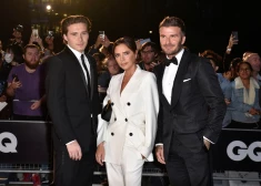 Bekhemu ģimenes drāma saasinās: Bruklins aizsedz tetovējumu, kas veltīts Deividam