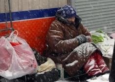 Rīdzinieki aicināti ziedot silto apģērbu bezpajumtniekiem