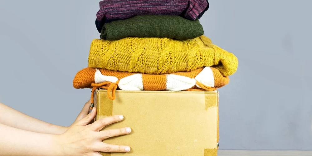 Жителей приглашают жертвовать теплую одежду!