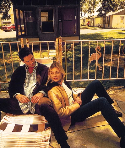 1996. gadā iznākušajā filmā “Feeling Minnesota” Rīvss un Diaza atveidoja mīlniekus.