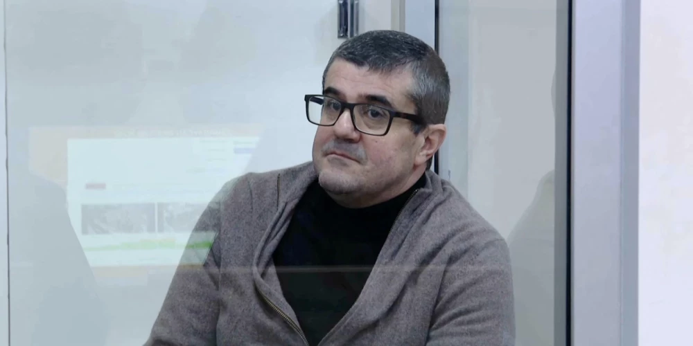 Araiks Arutjunjans bija Kalnu Karabahas priekšpēdējais prezidents no 2020. gada maija līdz 2023. gada 1. septembrim. Pēc 19 dienām Azerbaidžāna deva nāvējošo triecienu republikai, un tās teritorija pilnībā nonāca Azerbaidžānas kontrolē.