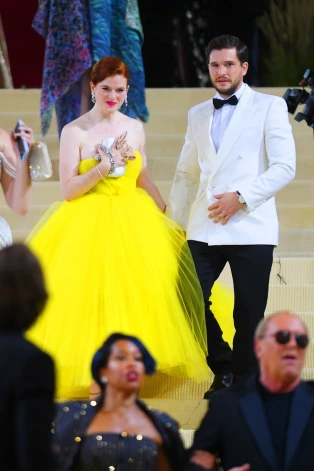 KitsHaringtons un Rouza Leslija “Met Gala” ballē.