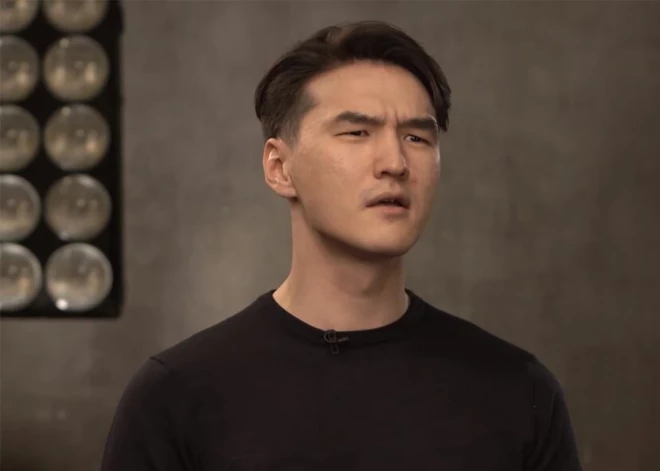 Комику Нурлану Сабурову запретили въезд в Россию на 50 лет