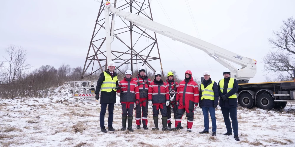 Ранним утром 8 февраля 2025 года началось отключение стран Балтии от общей электросети Беларуси, России, Эстонии, Латвии и Литвы, известной под аббревиатурой БРЭЛЛ.