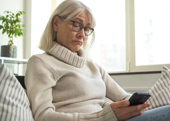 Одиночество после 60 обходится дорого: скрытые угрозы для финансовой безопасности пожилых