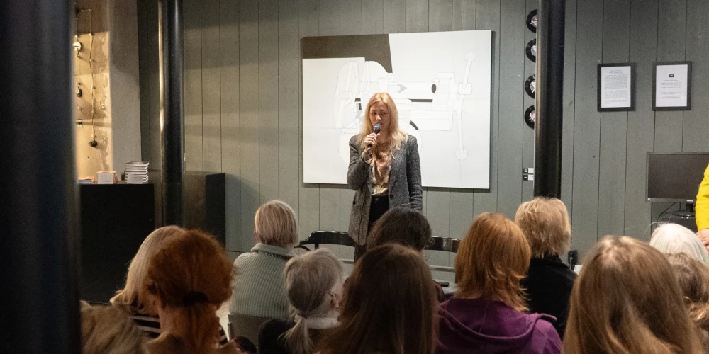 2026. gada 5. februārī galerijā "Istaba" notika lasījumi, ar kuriem tika paziņots par Latvijas Rakstnieču apvienības izveidošanu.