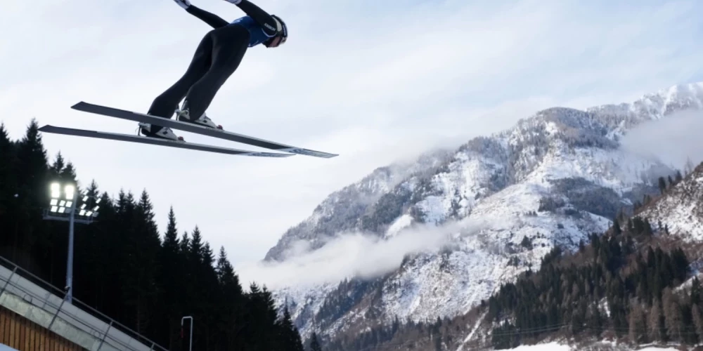 Tramplīnlēkšanā uzvirmo pikants skandāls. 